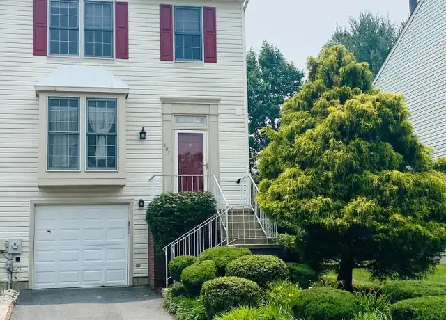 Property at 107 Steven Ln, Wilmington, DE, 19808, 2 beds, 2.5 baths, [object Object]