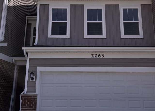 Photo of 2263 Horseshoe Cir, Naperville, IL 60564