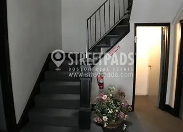 Property at 199 Strathmore Rd, Brighton, MA, 02135, 1 bed, 1 bath, [object Object]