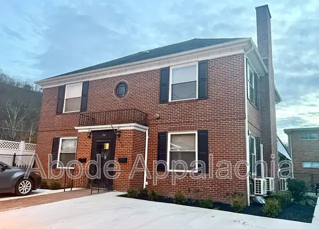 Property at 116 Cumberland Ct Unit 3, Pikeville, KY, 41501, 3 beds, 1 bath, [object Object]
