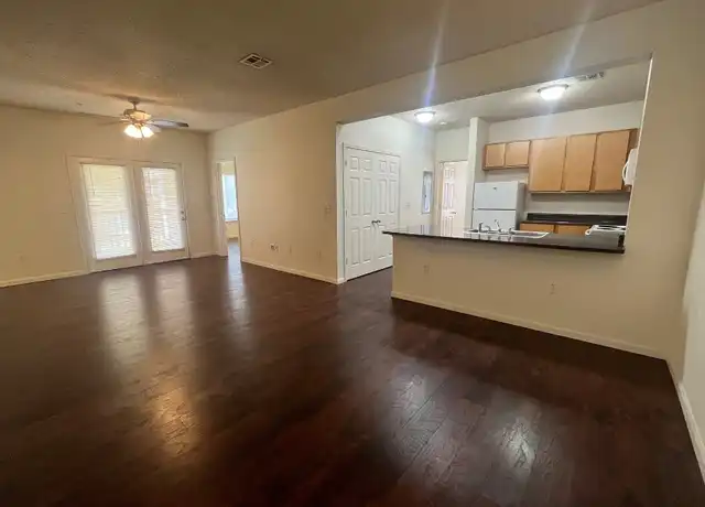 Property at 2200 Classen Blvd #4123, Norman, OK, 73071, 3 beds, 3 baths, [object Object]