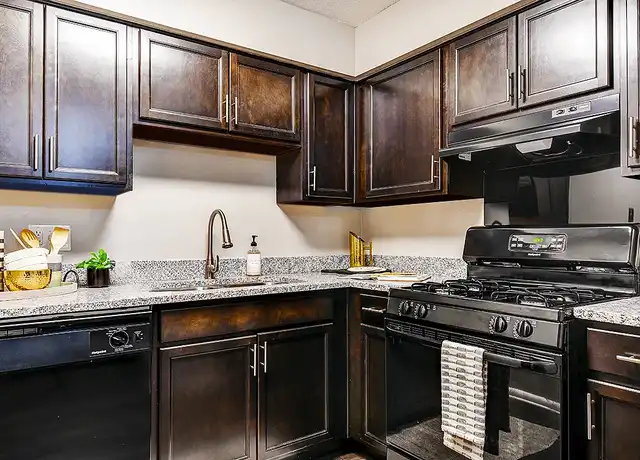 Property at Ashton Brook - 9250 Evergreen Ave, Indianapolis, IN, 46240, 1-2 bed, 1-1.5 bath, [object Object]