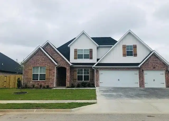 Property at 1711 Cherrie St, Bentonville, AR, 72713, 5 beds, 3 baths, [object Object]
