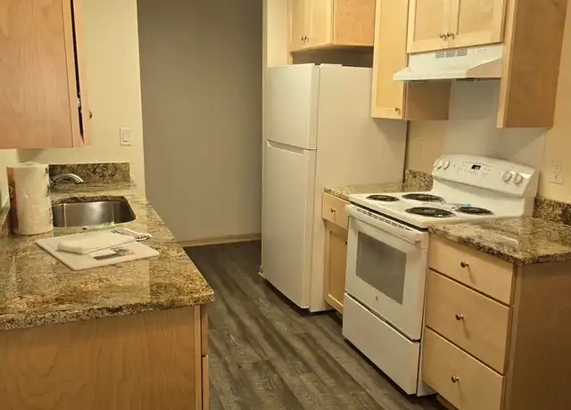 Property at 401 E Burnsville Pkwy #224, Burnsville, MN, 55337, 1 bed, 1 bath, [object Object]