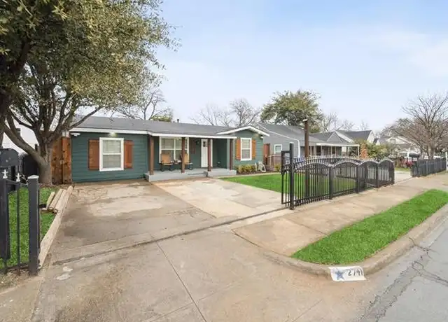 Property at 2741 W Clarendon Dr, Dallas, TX, 75211, 3 beds, 2 baths, [object Object]