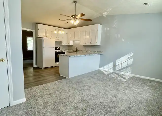 Property at 1168 Homestead Garden Ct Unit 2, Forest, VA, 24551, 1 bed, 1 bath, [object Object]