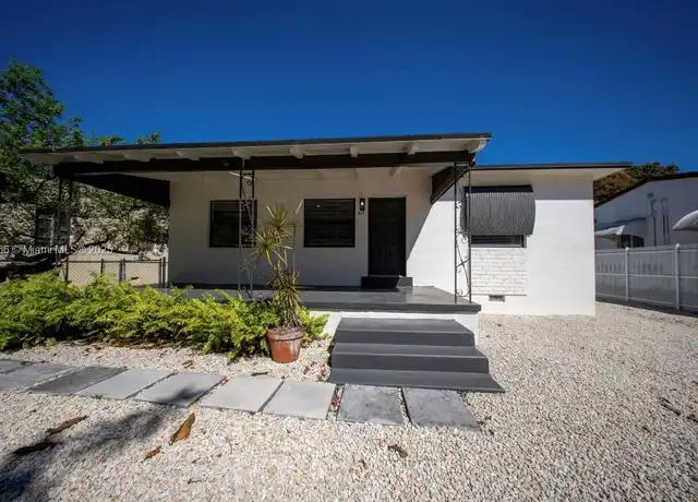 Property at 217 E 48th St Unit 1, Hialeah, FL, 33013, 2 beds, 1 bath, [object Object]