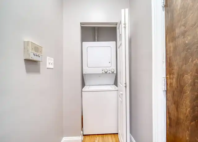 Property at 6143 N Hoyne Ave #1, Chicago, IL, 60659, 2 beds, 1 bath, [object Object]