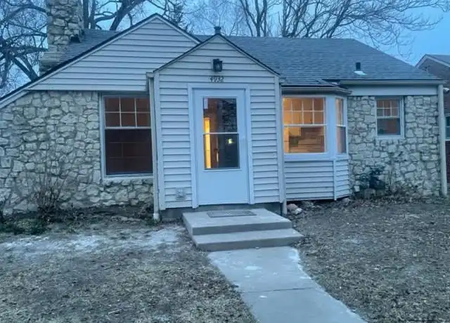 Property at 4932 Calvert St, Lincoln, NE, 68506, 3 beds, 2 baths, [object Object]