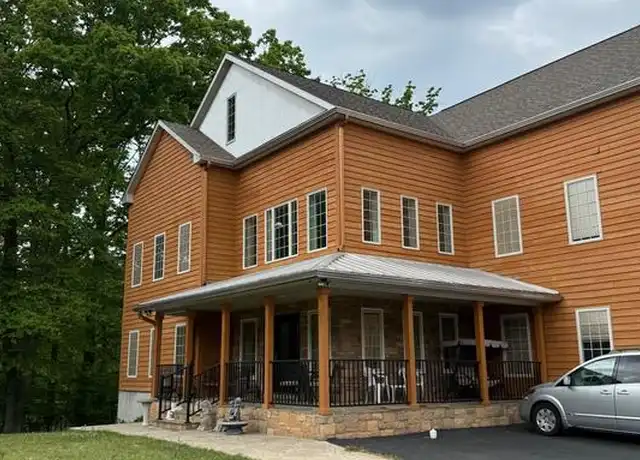 Property at 4027 Bonnie Brae Ct, Fredericksburg, VA, 22407, 2 beds, 1 bath, [object Object]