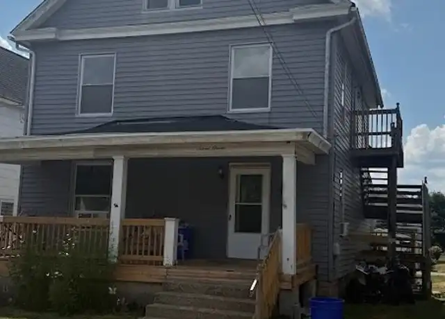 Property at 711 Carlisle St Unit 2, New Castle, PA, 16101, 3 beds, 1 bath, [object Object]