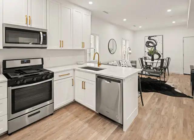 Property at 31 Sheffield Ave Unit 2, New Haven, CT, 06511, 3 beds, 2 baths, [object Object]