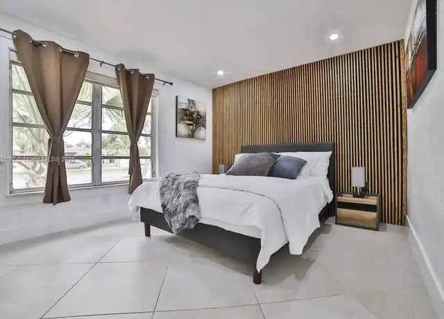 Property at 8651 Sunset Strip, Sunrise, FL, 33322, 4 beds, 2 baths, [object Object]