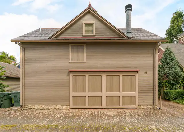 Property at 88 Redbud Aly, Columbus, OH, 43206, 1 bed, 1.5 baths, [object Object]
