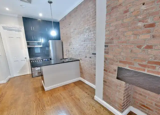 Property at 279 E 10th St, New York, NY, 10009, 2 beds, 1 bath, [object Object]