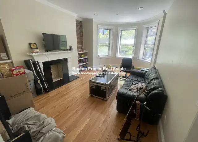 Property at 913 Boylston St Unit 1k, Boston, MA, 02115, 2 beds, 1 bath, [object Object]