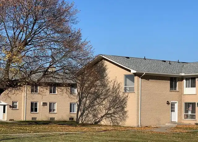 Property at 19220 Wick Rd Unit 122, Allen Park, MI, 48101, 2 beds, 1 bath, [object Object]