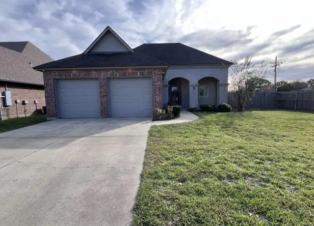 Property at 100 Birchview Dr, Broussard, LA, 70518, 3 beds, 2 baths, [object Object]