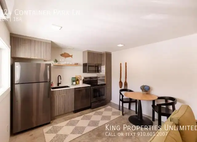 Property at 924 Container Park Ln, Wilmington, NC, 28401, 1 bed, 1 bath, [object Object]