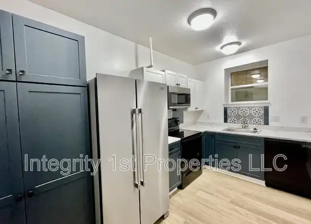 Property at 740 Washington Blvd Unit B, Kansas City, KS, 66101, 1 bed, 1 bath, [object Object]
