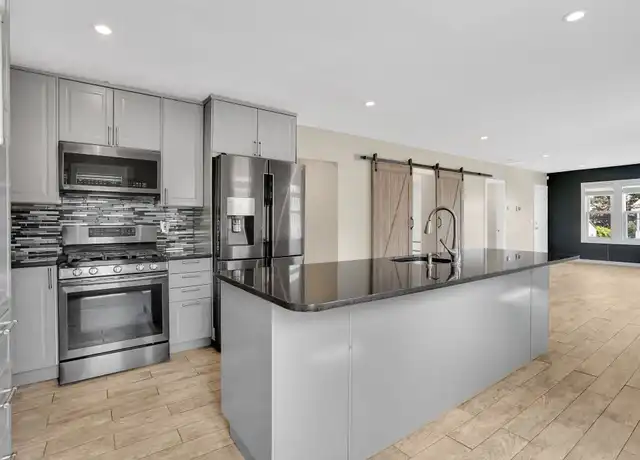 Property at 50 Silver St Unit 50, Springfield, MA, 01107, 4 beds, 2 baths, [object Object]