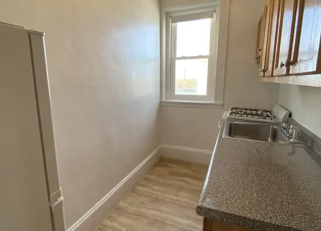 Property at 1334 Commonwealth Ave Unit 31, Allston, MA, 02134, 2 beds, 1 bath, [object Object]