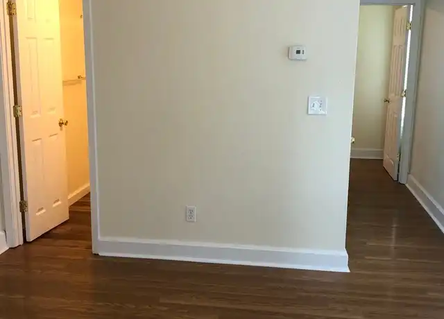 Property at 3611 Bishop Rd Unit 5, St Joseph, MO, 64505, 0 beds, 1 bath, [object Object]
