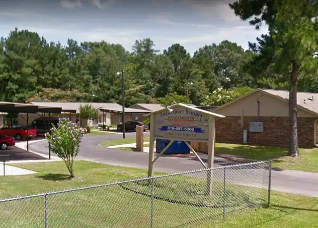 Property at 101 S Bogle Rd, Logansport, LA, 71049, 1 bed, 1 bath, [object Object]