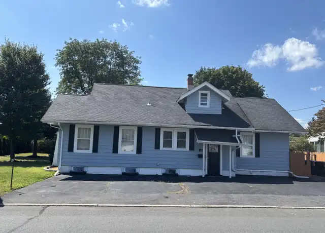 Property at 4 Main St, East Brunswick, NJ, 08816, 4 beds, 2 baths, [object Object]