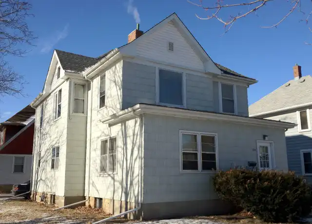 Property at 224 Carroll St Unit 224 1/2, Mankato, MN, 56001, 2 beds, 1 bath, [object Object]