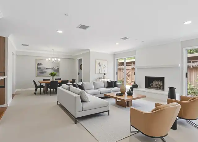 Property at 14716 Perthshire Rd Unit E, Houston, TX, 77079, 4 beds, 2.5 baths, [object Object]