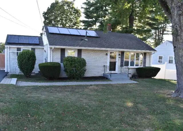 Property at 373 Salem St, Woburn, MA, 01801, 4 beds, 1.5 baths, [object Object]