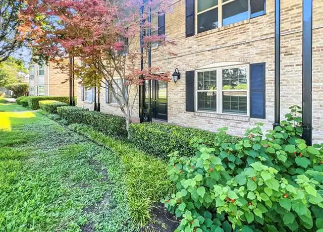 Property at 7718 Royal Ln #115, Dallas, TX, 75230, 1 bed, 1 bath, [object Object]