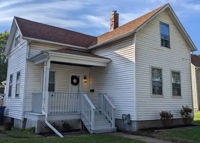 Property at 2112 N Fillmore St, Davenport, IA, 52804, 3 beds, 1 bath, [object Object]