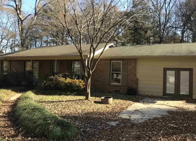 Property at 518 Seaborn Dr NW, Huntsville, AL, 35806, 3 beds, 2 baths, [object Object]