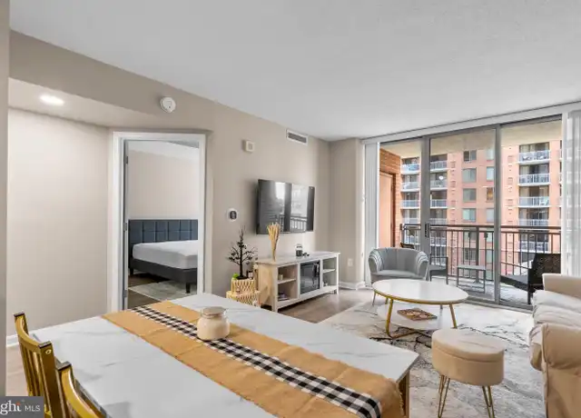 Property at 11710 Old Georgetown Rd #624, Rockville, MD, 20852, 1 bed, 1 bath, [object Object]
