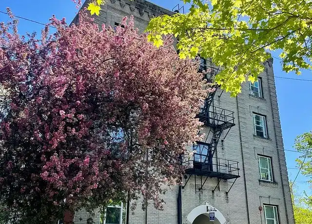 Property at Baker Apartments - 1026 NW 20th Ave, Portland, OR, 97209, 0 beds, 1 bath, [object Object]