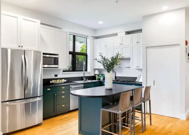 Property at 615 E Pike St, Seattle, WA, 98122, 2 beds, 1.5 baths, [object Object]