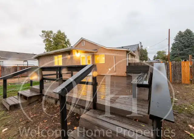 Property at 428 SE Date Ave, College Place, WA, 99324, 2 beds, 1 bath, [object Object]