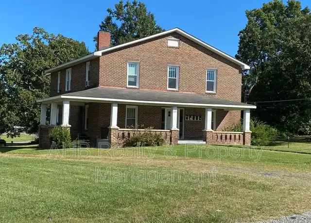 Property at 426 S Beaumont Ave, Burlington, NC, 27217, 1 bed, 1 bath, [object Object]