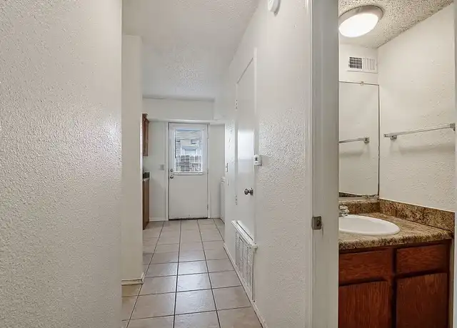 Property at Greenleaf Townhomes - 1035 N Betty Jo Dr, Fayetteville, AR, 72701, 2 beds, 1.5 baths, [object Object]