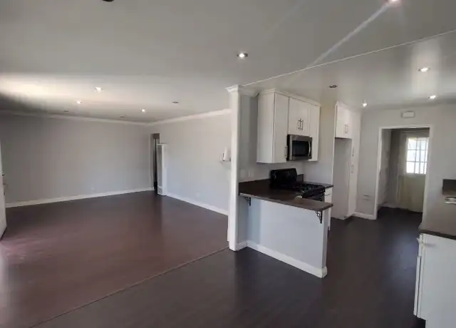 Property at 4371 Farquhar Ave Unit 4371, Los Alamitos, CA, 90720, 3 beds, 1.5 baths, [object Object]