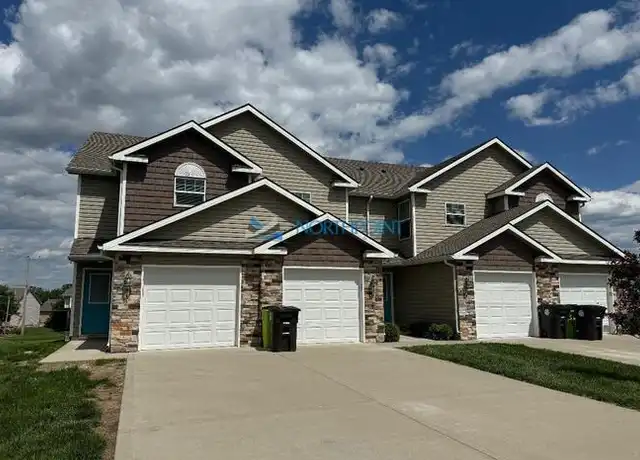 Property at 815 Raven Ct, Belton, MO, 64012, 3 beds, 2.5 baths, [object Object]