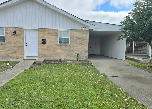 Property at 2705 Ridgefield Dr, Metairie, LA, 70003, 2 beds, 1 bath, [object Object]