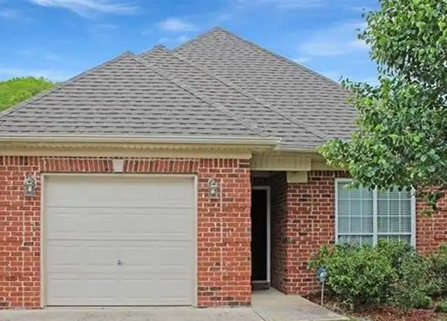 Property at 2516 Forest Lakes Ln, Sterrett, AL, 35147, 2 beds, 2 baths, [object Object]