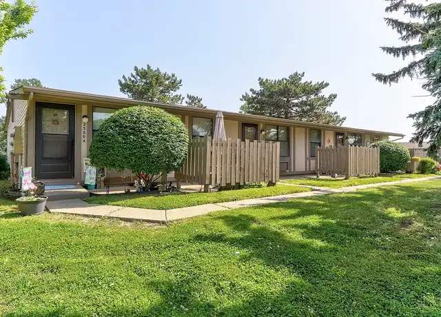 Property at Newberry Woods Apartments - 23970 Newberry Dr, Clinton Twp, MI, 48035, 1 bed, 1 bath, [object Object]