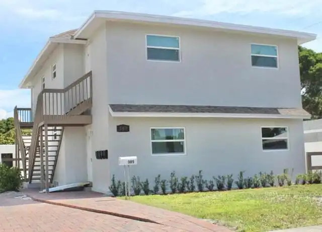 Property at 305 Cypress Dr #3, Lake Park, FL, 33403, 2 beds, 1 bath, [object Object]