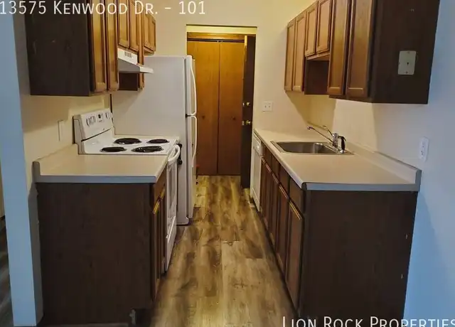 Property at 13575 Kenwood Dr N Unit 101, Baxter, MN, 56425, 2 beds, 1 bath, [object Object]