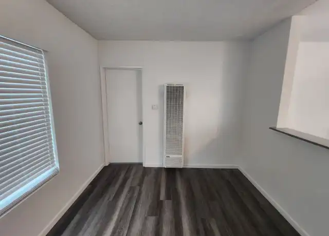 Property at 130 W Wilson Ave Unit 5, Orange, CA, 92867, 1 bed, 1 bath, [object Object]