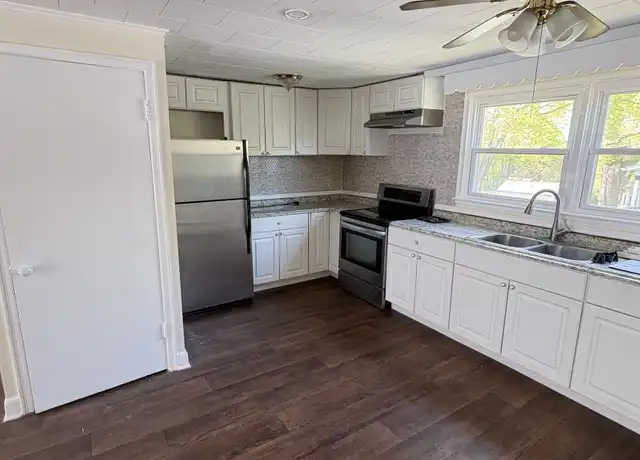 Property at 238 Main St, Durham, CT, 06422, 2 beds, 1 bath, [object Object]